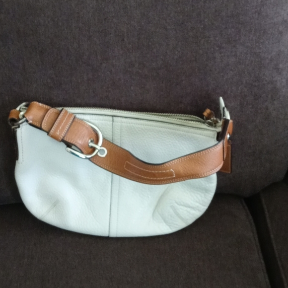 Hand bag - Picture 2 of 2